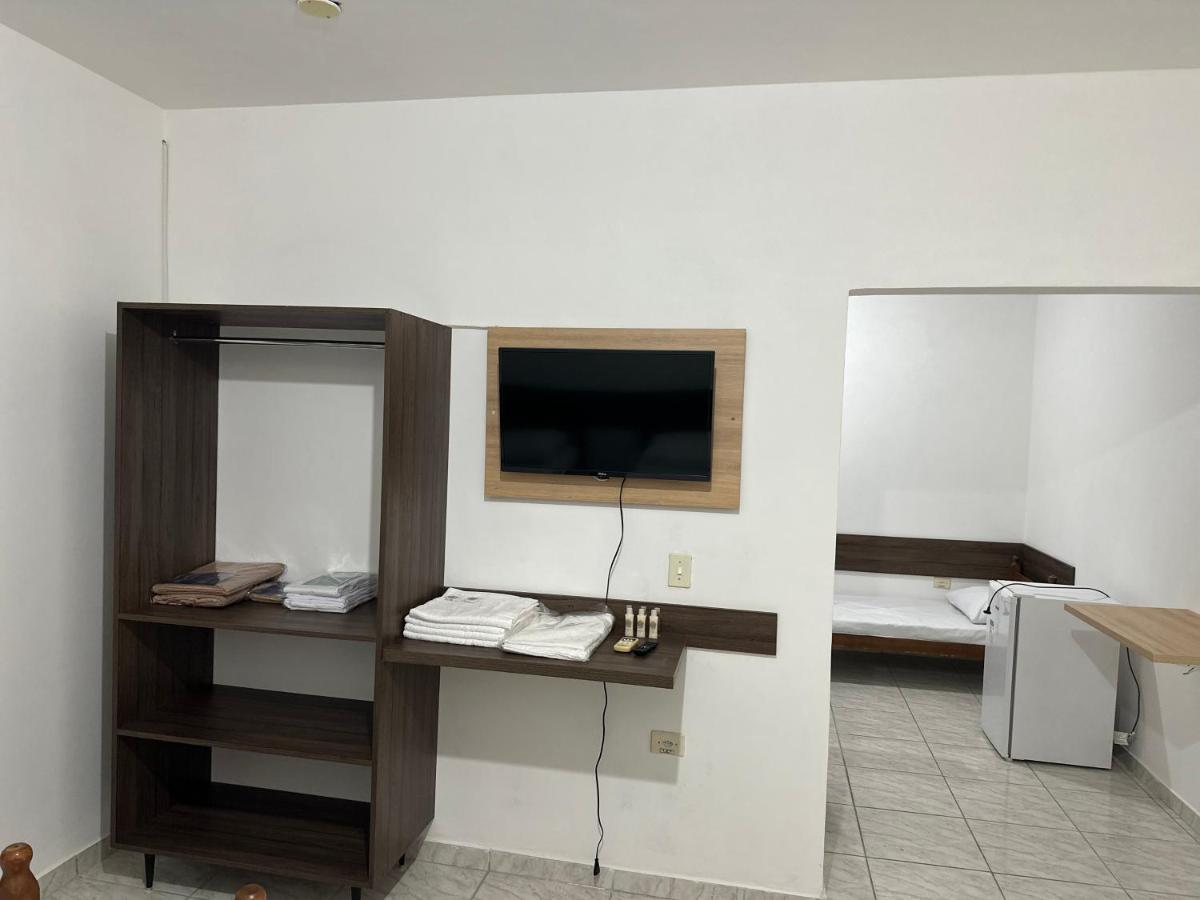 Casa Da Zeze Pousada & Hotel Itaboraí Zewnętrze zdjęcie