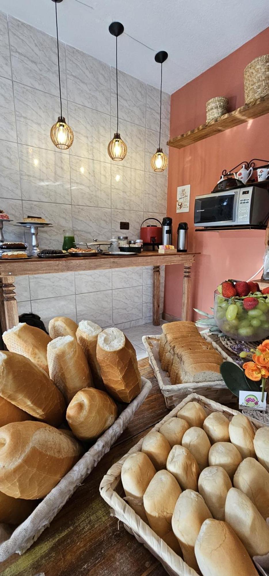 Casa Da Zeze Pousada & Hotel Itaboraí Zewnętrze zdjęcie